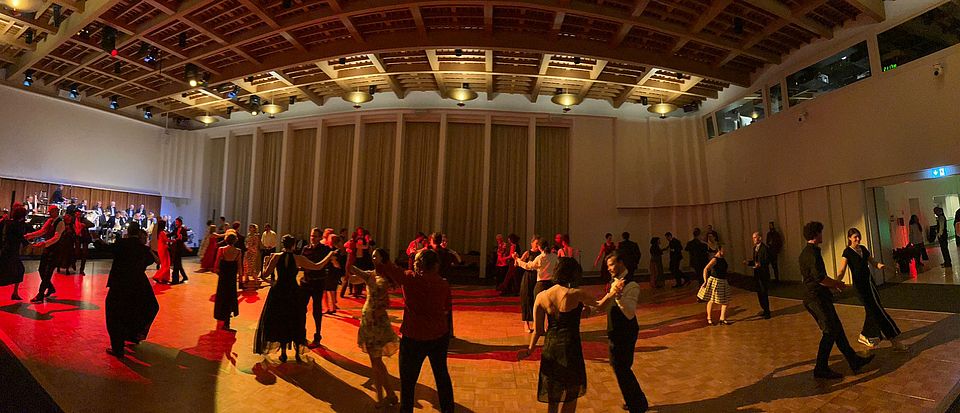 Uniball Panorama